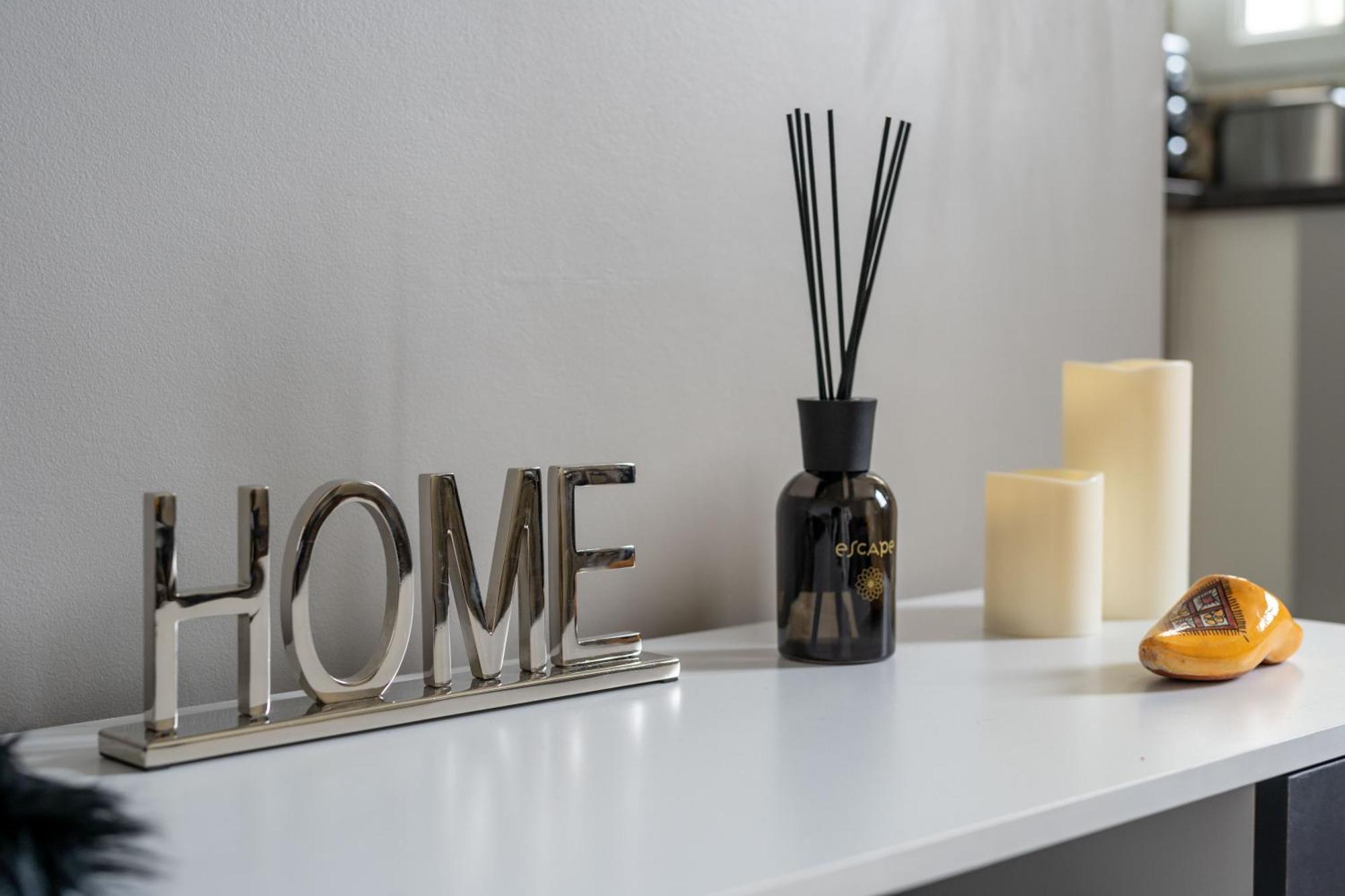 Charmant 2 Pieces Pour 4 Personnes A Courbevoie Apartment Exterior foto